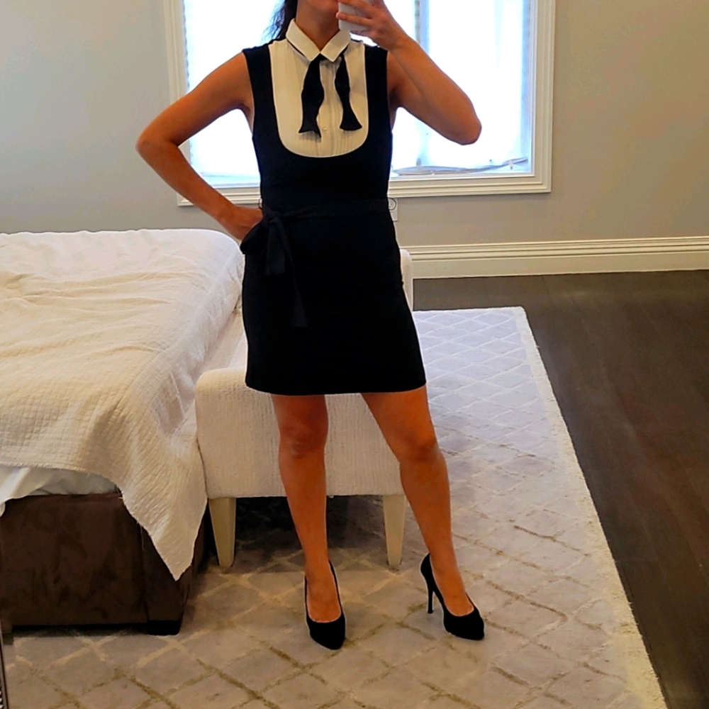 WOMEN'S ALICE + OLIVIA TUXEDO COCKTAIL DRESS